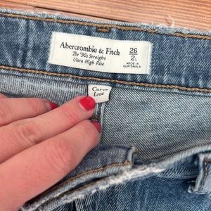 Abercrombie high rise curve love straight jean